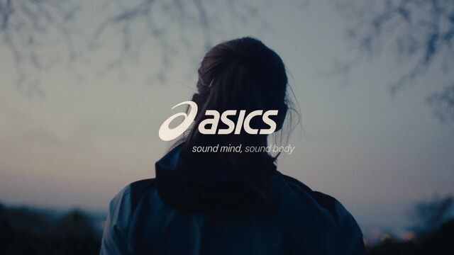 Asics - Dir: Maximilian Pauly